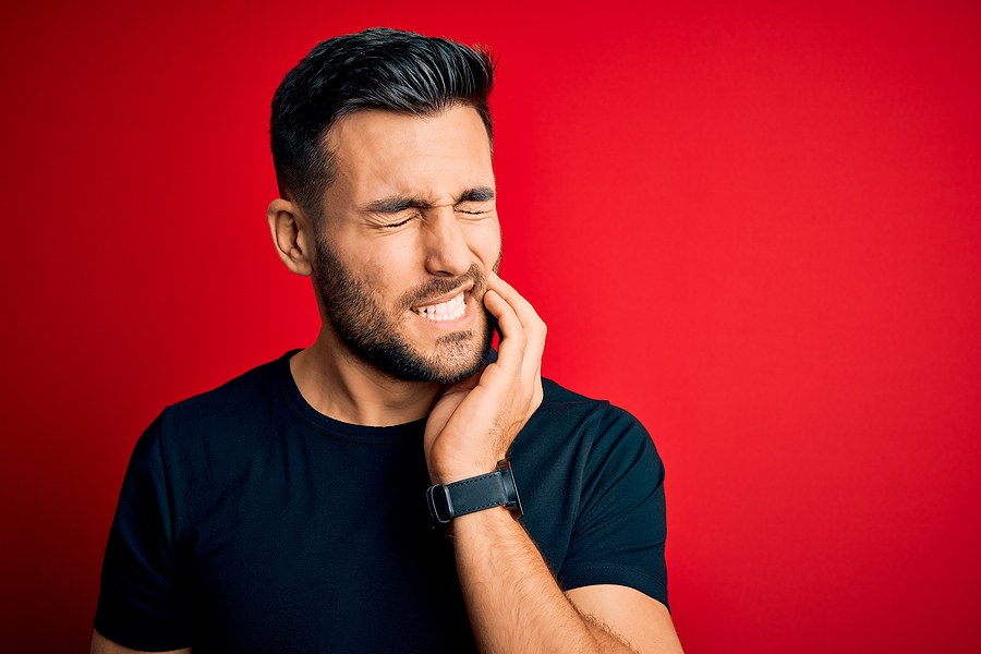 Are Dental Extractions Painful? What You Should Know About Comfort & Anesthesia Are Dental Extractions Painful? What You Should Know About Comfort & Anesthesia